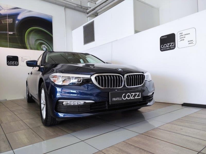 BMW Serie 5(G30/31/F90) 520d xDrive Touring Business - Cozzi