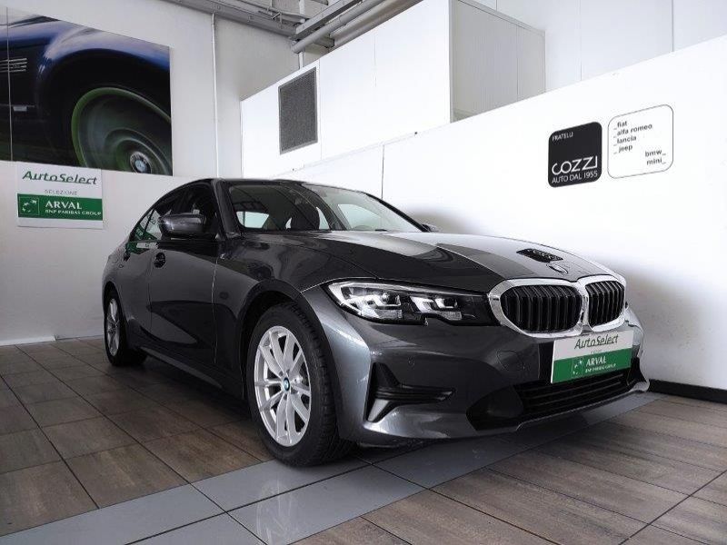 BMW Serie 3 (G20/21/80) 320d xDrive Business Advantage - Cozzi