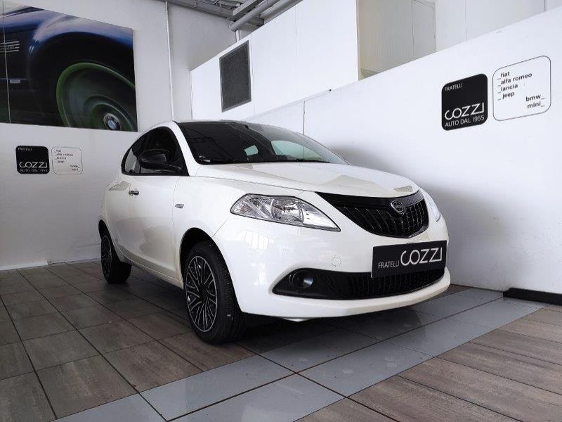 LANCIA Ypsilon 3ª serie Ypsilon 1.0 FireFly 5 porte S&S Hybrid Oro - Cozzi