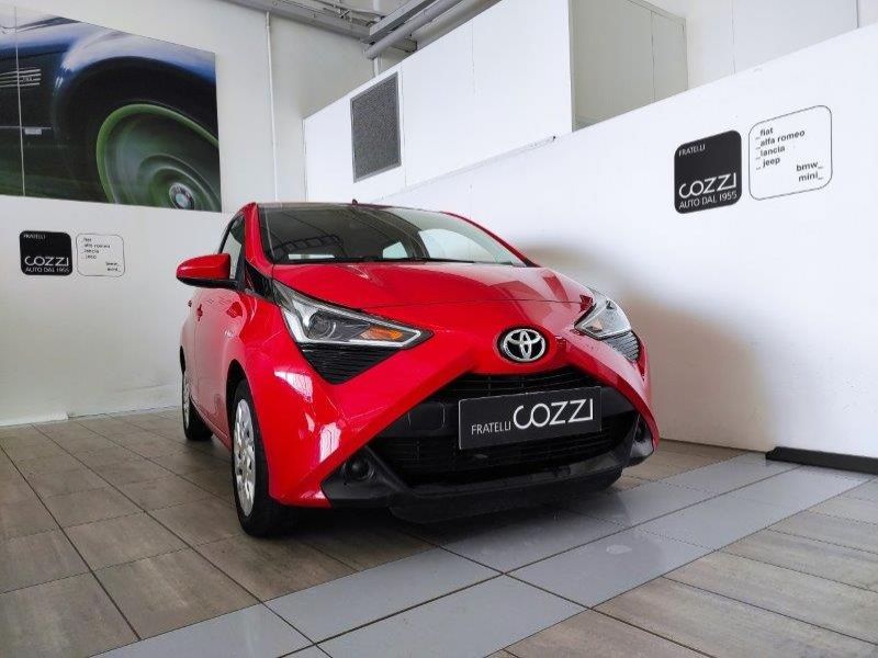 TOYOTA Aygo 2ª serie Aygo 1.0 VVT-i 72 CV 5 porte x-cool - Cozzi