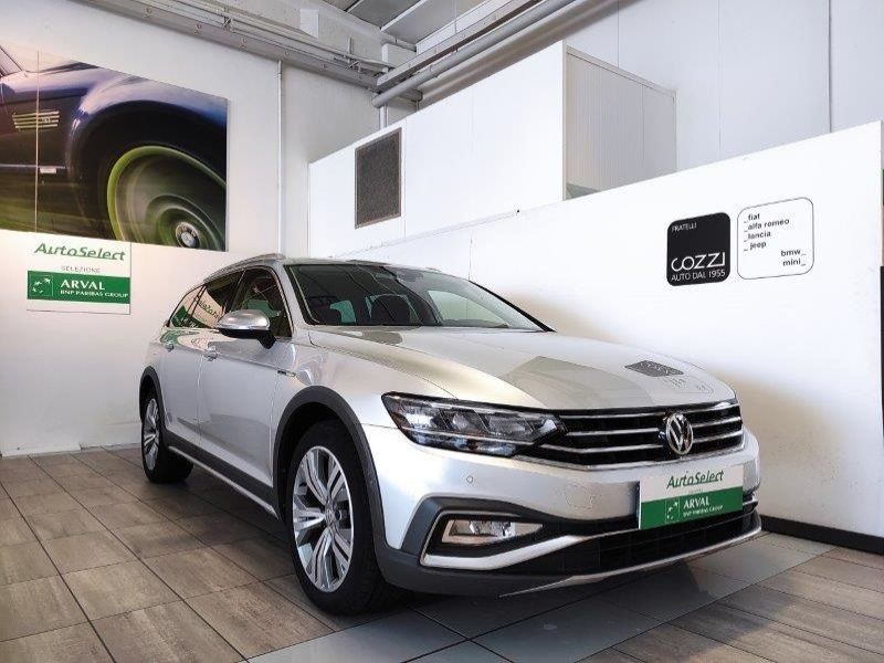 VOLKSWAGEN Passat 8ª serie Passat Alltrack 2.0 TDI 190 CV 4MOTION DSG BMT - Cozzi