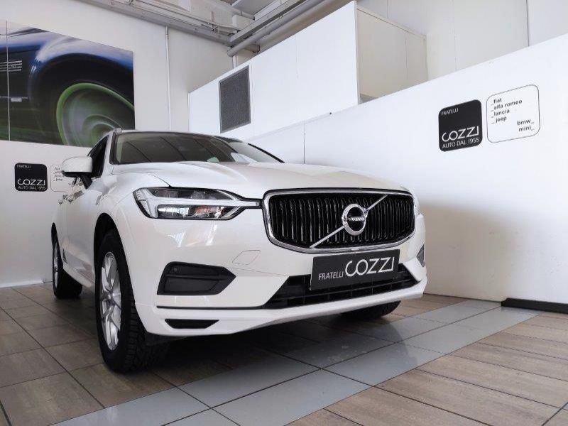 VOLVO XC60 (2017-->) XC60 B4 (d) AWD Geartronic Business Plus - Cozzi